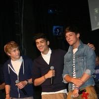 One Direction attends a fan event at the Hotel Arena | Picture 95483